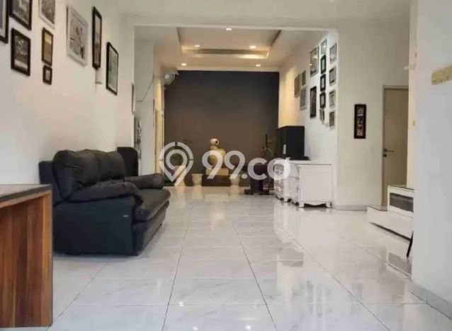 Dijual Cepat Rumah Favorit Siap Huni LB 227m2 di Waru, Sidoarjo Dijual Cepat Rumah Favorit Siap Huni LB 227m2 di Waru, Sidoarjo