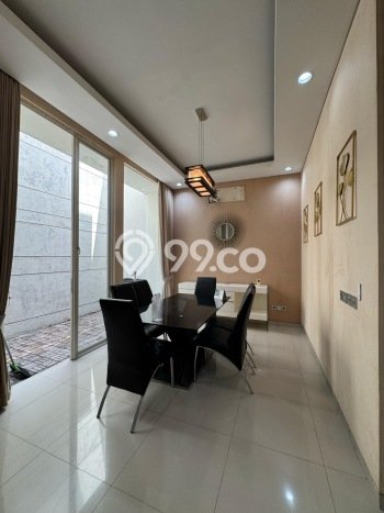 Ready to Use! Luxury House LT 162m2 Desain Modern di Surabaya Kota Ready to Use! Luxury House LT 162m2 Desain Modern di Surabaya Kota