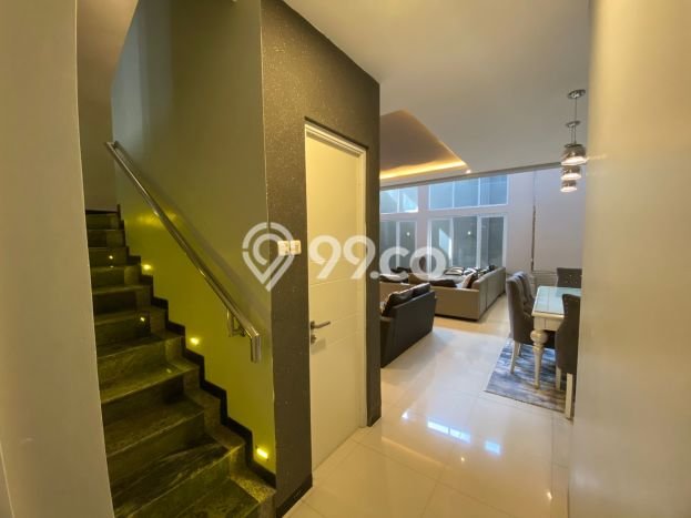 Dijual Rumah Premium dengan Fasilitas Sekitar Lengkap di Sidoarjo, Sidoarjo Dijual Rumah Premium dengan Fasilitas Sekitar Lengkap di Sidoarjo, Sidoarjo