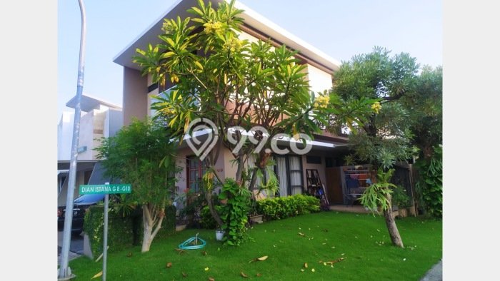 Rumah Elit Modern Tanpa Renovasi di Surabaya Kota Surabaya Rumah Elit Modern Tanpa Renovasi di Surabaya Kota Surabaya