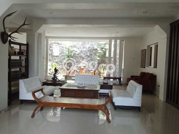 Hunian Mewah LB 350m2 Siap Pakai Desain Elegan di Bukit Sentul, Bogor Hunian Mewah LB 350m2 Siap Pakai Desain Elegan di Bukit Sentul, Bogor