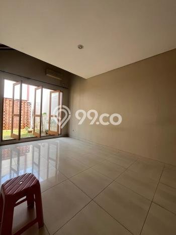 Rumah Mewah LB 125m2 Siap Huni Desain Elegan di BSD, Tangerang Rumah Mewah LB 125m2 Siap Huni Desain Elegan di BSD, Tangerang
