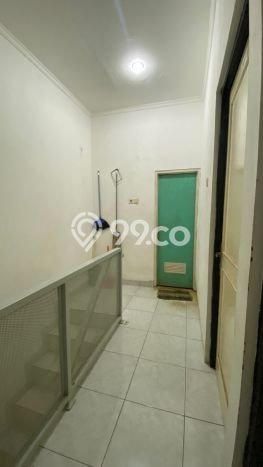 Rumah Luas Asri 3 KT Siap Pakai di Bintaro Tangerang Selatan Rumah Luas Asri 3 KT Siap Pakai di Bintaro Tangerang Selatan