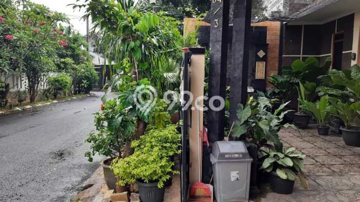 Rumah Elit Modern Tanpa Renovasi di Graha Raya Tangerang Rumah Elit Modern Tanpa Renovasi di Graha Raya Tangerang