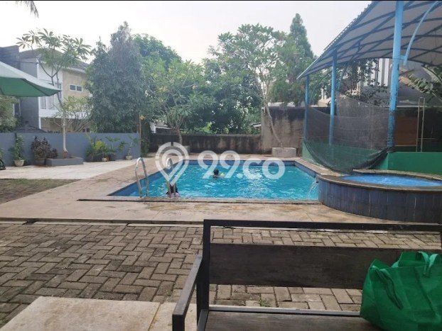 Hunian Cantik Modern Lb 170m2 di Serpong, Tangerang Selatan Hunian Cantik Modern Lb 170m2 di Serpong, Tangerang Selatan