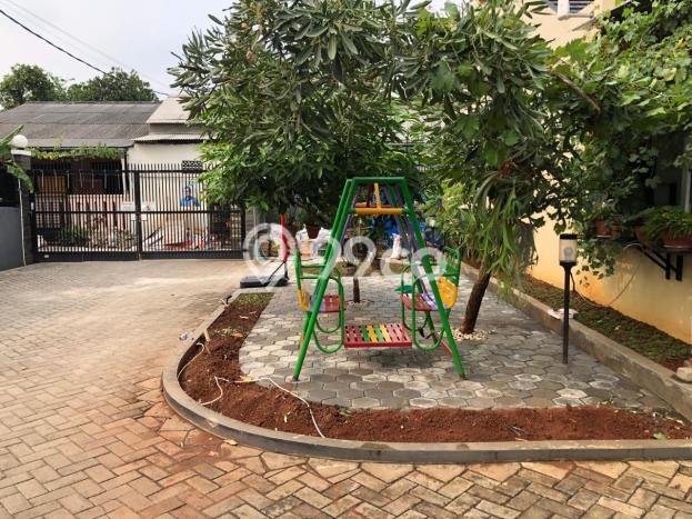 For Sale Rumah 2 Kamar Lokasi Ideal Nyaman dan Strategis di Serpong For Sale Rumah 2 Kamar Lokasi Ideal Nyaman dan Strategis di Serpong