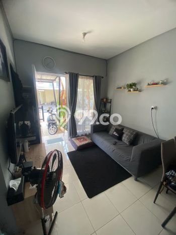 For Sale Rumah 2 Kamar Lokasi Ideal Nyaman dan Strategis di Serpong For Sale Rumah 2 Kamar Lokasi Ideal Nyaman dan Strategis di Serpong