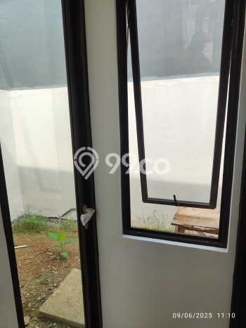Dijual Hunian Rumah Terawat 2 Kamar di Cibogo, Tangerang Dijual Hunian Rumah Terawat 2 Kamar di Cibogo, Tangerang
