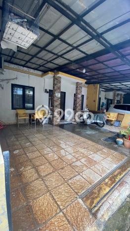 Rumah Luas Asri 3 KT Siap Pakai di Bintaro Tangerang Selatan Rumah Luas Asri 3 KT Siap Pakai di Bintaro Tangerang Selatan