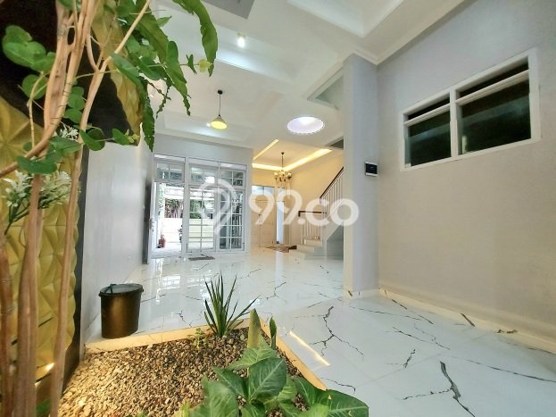 Rumah area Cinere, Depok, LT 165m² Bangunan 260m² Rumah area Cinere, Depok, LT 165m² Bangunan 260m²