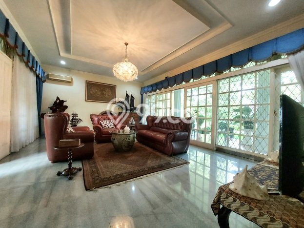Kesempatan Langka Memiliki Rumah LT 954m² / LB 100m² di Pusat Kota Jagakarsa, Jakarta Selatan Kesempatan Langka Memiliki Rumah LT 954m² / LB 100m² di Pusat Kota Jagakarsa, Jakarta Selatan
