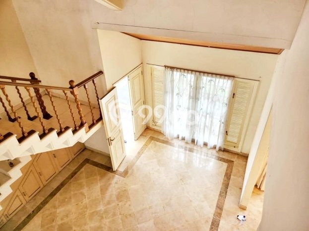 HARGA SPESIAL! Rumah Minimalis di Cinere, Depok, LT 315m² LB 218m² Bisa Nego! HARGA SPESIAL! Rumah Minimalis di Cinere, Depok, LT 315m² LB 218m² Bisa Nego!