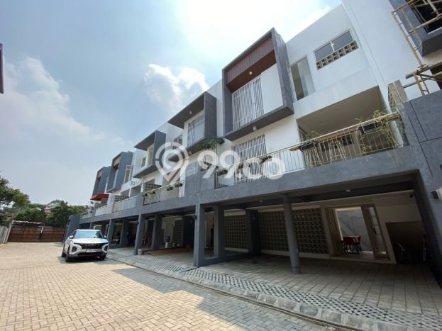 HOT LISTING! Rumah Nyaman di Cinere, Luas 70m² LB 140m² HOT LISTING! Rumah Nyaman di Cinere, Luas 70m² LB 140m²