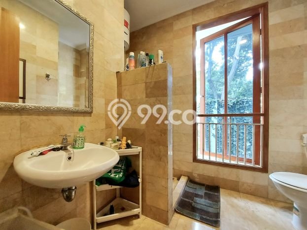 HARGA SPESIAL! Rumah area Cilandak, Jakarta Selatan, LT 225m² LB 275m² HARGA NEGO! HARGA SPESIAL! Rumah area Cilandak, Jakarta Selatan, LT 225m² LB 275m² HARGA NEGO!