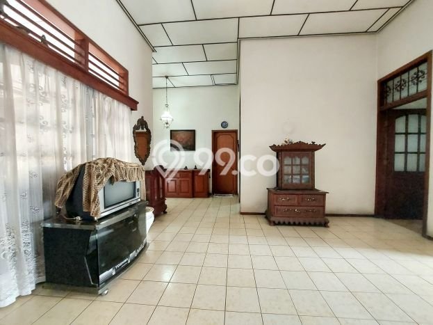 Rumah 3 Kamar di Pinggir Kota Cinere, Depok - Harga Menarik Rumah 3 Kamar di Pinggir Kota Cinere, Depok - Harga Menarik