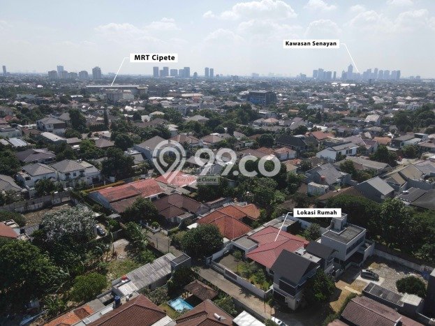 Dijual Rumah 3 KT di Cilandak, Jakarta Selatan - LT 704m² Dijual Rumah 3 KT di Cilandak, Jakarta Selatan - LT 704m²