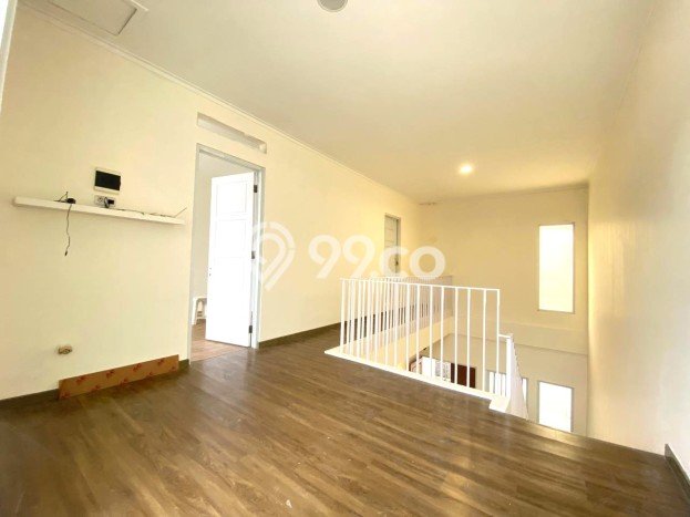 Hunian Cantik Minimalis Lb 144m2 di Cinere, Depok Hunian Cantik Minimalis Lb 144m2 di Cinere, Depok
