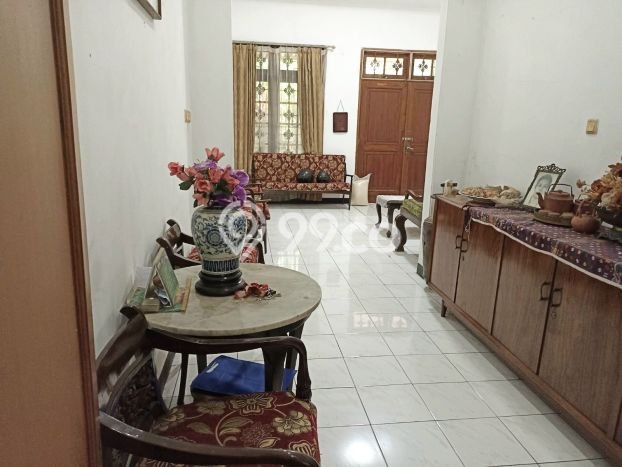 Jual Rumah Mewah Elegan Dengan View Cantik di Pegangsaan, Jakarta Pusat Jual Rumah Mewah Elegan Dengan View Cantik di Pegangsaan, Jakarta Pusat