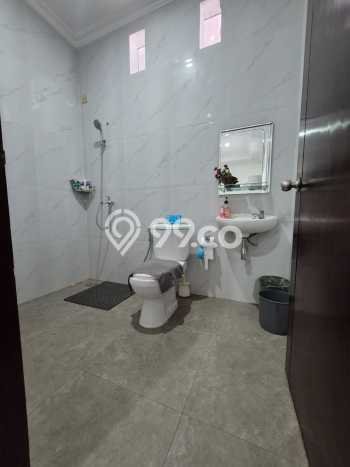 Rumah Elit LB 235m2 Siap Huni Desain Elegan di Gandul, Depok Rumah Elit LB 235m2 Siap Huni Desain Elegan di Gandul, Depok