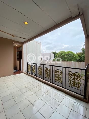 Dijual Rumah 4 Kamar Lokasi Strategis Nyaman dan Strategis di Cinere Dijual Rumah 4 Kamar Lokasi Strategis Nyaman dan Strategis di Cinere