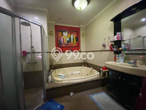 Rumah di Cireundeu, Tangerang, Luas 306m² Bangunan 370m² Rumah di Cireundeu, Tangerang, Luas 306m² Bangunan 370m²