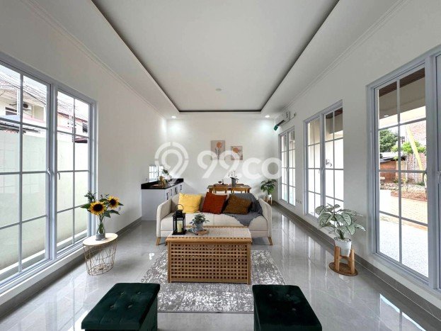 Dijual Rumah 3 Kamar Lokasi Ideal Bagus dan Strategis di Cinere Dijual Rumah 3 Kamar Lokasi Ideal Bagus dan Strategis di Cinere