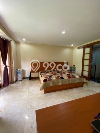 Ready to Use! Luxury House LT 173m2 Desain Elegan di Lebak Bulus Ready to Use! Luxury House LT 173m2 Desain Elegan di Lebak Bulus