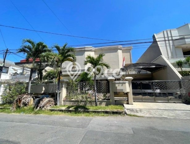 BEST PRICE! Rumah Berkualitas di Gubeng, Luas 720m2m² Bangunan 900m2m² BEST PRICE! Rumah Berkualitas di Gubeng, Luas 720m2m² Bangunan 900m2m²