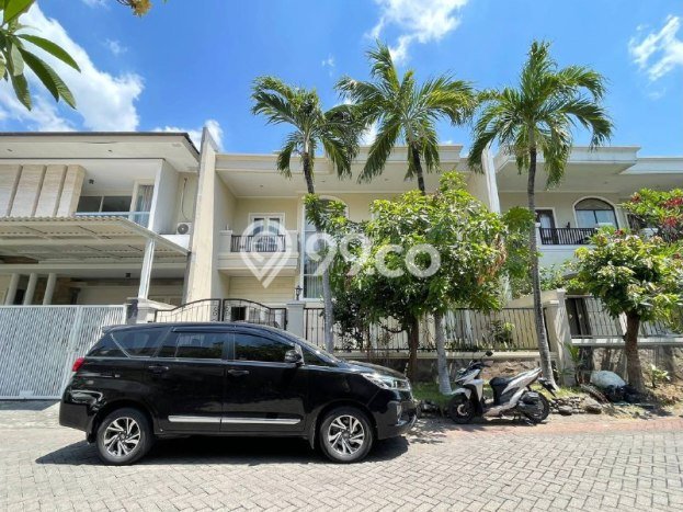 Rumah Siap Huni 4 KT 4 KM di Kawasan Komersial Citraland, Surabaya Rumah Siap Huni 4 KT 4 KM di Kawasan Komersial Citraland, Surabaya