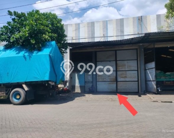 Gudang Kawasan Strategis di , Luas 384m2m², Mainroad Gudang Kawasan Strategis di , Luas 384m2m², Mainroad