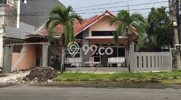 LISTING BARU! Rumah Premium area Rungkut, Luas 223m2m² LB 223m2m² LISTING BARU! Rumah Premium area Rungkut, Luas 223m2m² LB 223m2m²