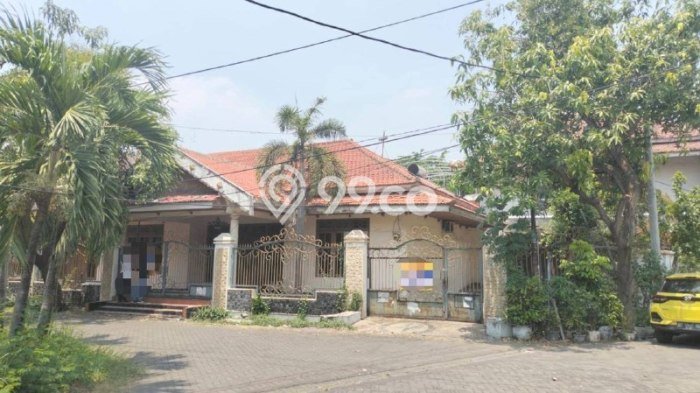 Hunian Eksklusif Dijual LT 564m2 di Jambangan, Surabaya Hunian Eksklusif Dijual LT 564m2 di Jambangan, Surabaya