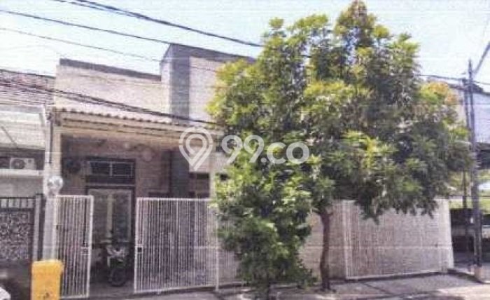 Rumah Menguntungkan di Rungkut, Dekat Kawasan Komersial, Surabaya - LT 220m2m² Rumah Menguntungkan di Rungkut, Dekat Kawasan Komersial, Surabaya - LT 220m2m²