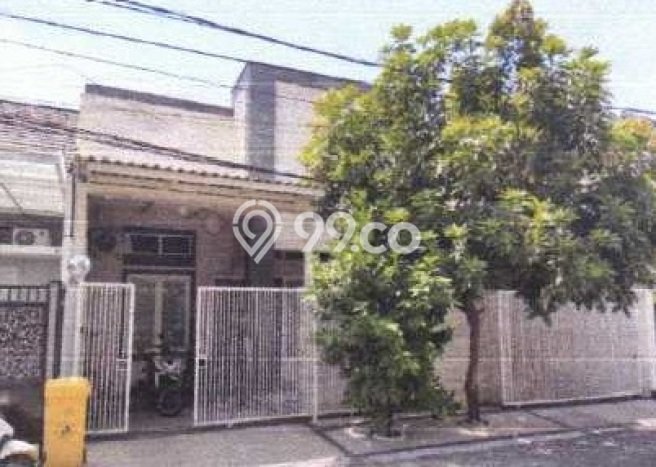 Rumah Menguntungkan di Rungkut, Dekat Kawasan Komersial, Surabaya - LT 220m2m² Rumah Menguntungkan di Rungkut, Dekat Kawasan Komersial, Surabaya - LT 220m2m²