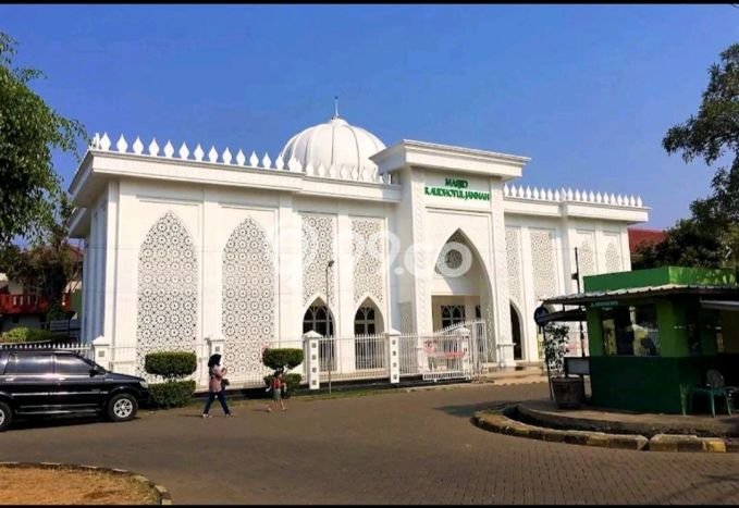 Dijual Rumah Strategis Bagus Punya 5 KT di Larangan Tangerang SHM Dijual Rumah Strategis Bagus Punya 5 KT di Larangan Tangerang SHM