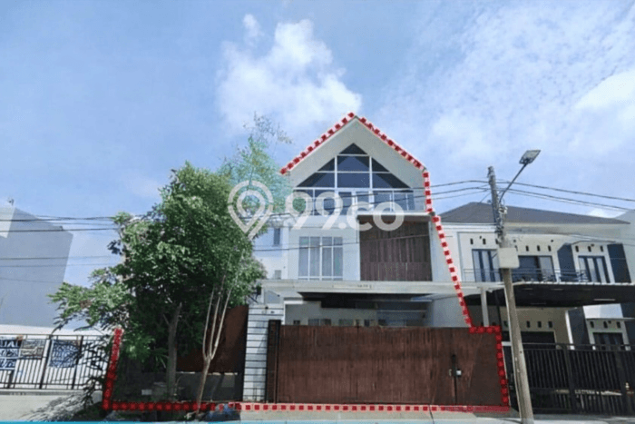 Hunian Eksklusif Siap Huni LT 218m2 di Kelapa Gading, Jakarta Utara Hunian Eksklusif Siap Huni LT 218m2 di Kelapa Gading, Jakarta Utara