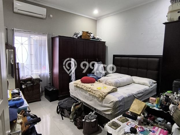 Rumah Elit LB 150m2 Siap Huni Desain Elegan di Kemang Pratama, Bekasi Rumah Elit LB 150m2 Siap Huni Desain Elegan di Kemang Pratama, Bekasi