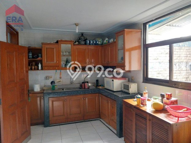 Siap Huni Hunian Elit 6 Kamar di Kiaracondong Dekat ke Mana Pun Siap Huni Hunian Elit 6 Kamar di Kiaracondong Dekat ke Mana Pun