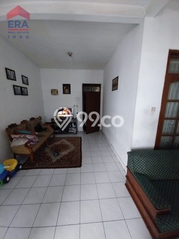 Rumah Modern Cantik 5 KT Bisa Langsung Pindah di Kiaracondong Rumah Modern Cantik 5 KT Bisa Langsung Pindah di Kiaracondong