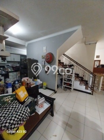 Rumah Strategis Modern Lb 250m2 di Kiaracondong, Bandung Rumah Strategis Modern Lb 250m2 di Kiaracondong, Bandung