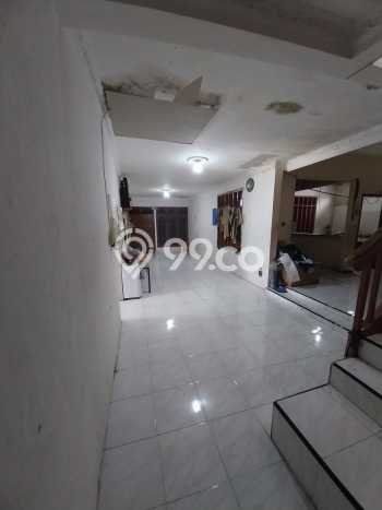 Rumah Mewah LB 400m2 Siap Huni Desain Elegan di Moch Toha, Bandung Rumah Mewah LB 400m2 Siap Huni Desain Elegan di Moch Toha, Bandung