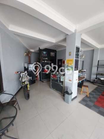 Ruko Bagus LT 60m2 LB 180m2 Dijual di Antapani Bandung Ruko Bagus LT 60m2 LB 180m2 Dijual di Antapani Bandung
