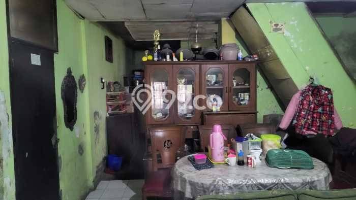 Rumah Luas Asri 3 KT Siap Pakai di Ciateul Bandung Rumah Luas Asri 3 KT Siap Pakai di Ciateul Bandung