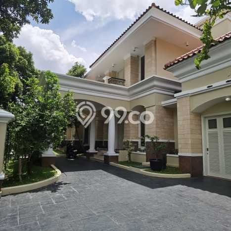 SPECIAL OFFER! Rumah area Pondok Indah, 4 KM, Lingkungan Strategis, Luas 700m² LB 541m² SPECIAL OFFER! Rumah area Pondok Indah, 4 KM, Lingkungan Strategis, Luas 700m² LB 541m²