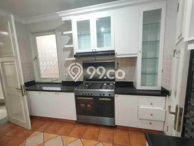 Rumah Bagus Disewakan di Pondok Indah, Jakarta Selatan LT 700m2, LB 541m2 Rumah Bagus Disewakan di Pondok Indah, Jakarta Selatan LT 700m2, LB 541m2