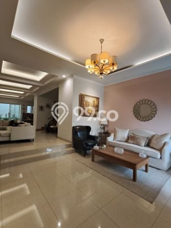 Hunian Elit LB 420m2 Siap Pakai Desain Elegan di Pondok Indah, Jakarta Selatan Hunian Elit LB 420m2 Siap Pakai Desain Elegan di Pondok Indah, Jakarta Selatan