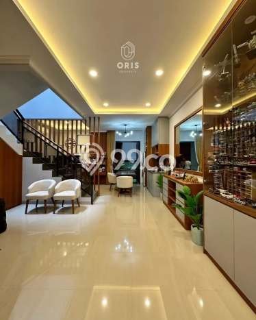 For Sale! Luxury House LT 122m2 Desain Modern di Pondok Indah For Sale! Luxury House LT 122m2 Desain Modern di Pondok Indah