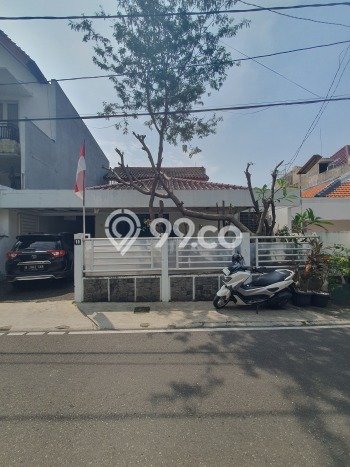 Rumah LT 220m2m² di Kebayoran Baru, Akses Kebayoran Baru, Jakarta Selatan, Jakarta Selatan Rumah LT 220m2m² di Kebayoran Baru, Akses Kebayoran Baru, Jakarta Selatan, Jakarta Selatan