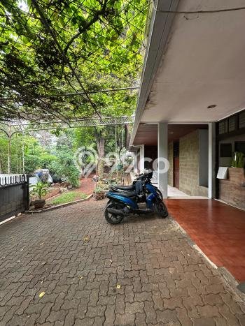 SIAP HUNI! Rumah Strategis area Kebayoran Baru, Luas 1000m2m² LB 500m2m² SIAP HUNI! Rumah Strategis area Kebayoran Baru, Luas 1000m2m² LB 500m2m²