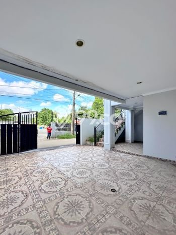 Kesempatan Langka Memiliki Rumah LT 131m2m² / LB 240m2m² di Kawasan Komersial Jagakarsa, Jakarta Selatan Kesempatan Langka Memiliki Rumah LT 131m2m² / LB 240m2m² di Kawasan Komersial Jagakarsa, Jakarta Selatan